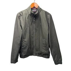 Tommy Hilfiger Men’s Sweater size M NWOT # k117